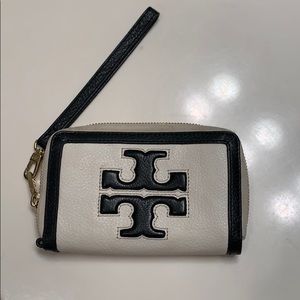 Tory Burch Logo Black and White Wristlet Wallet